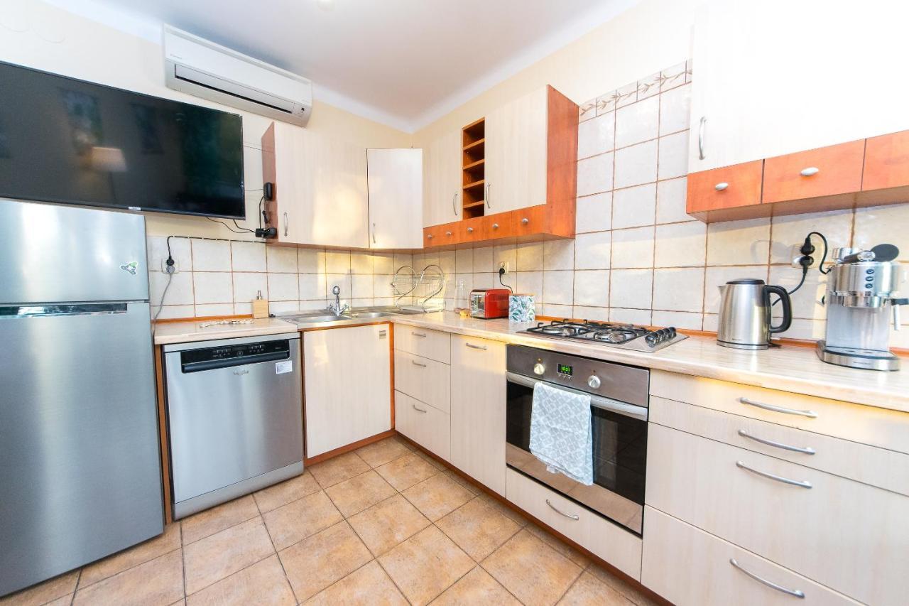 Jungle Cracovia Apartment A/C P4You Pl מראה חיצוני תמונה
